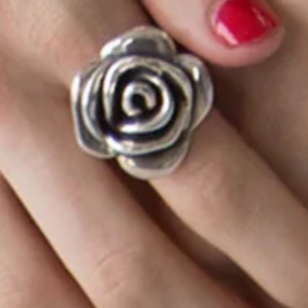 Sterling silver rose ring.